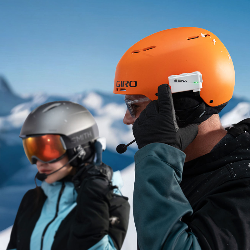 SUMMIT X Outdoor Communicator with Wave and Mesh Intercom